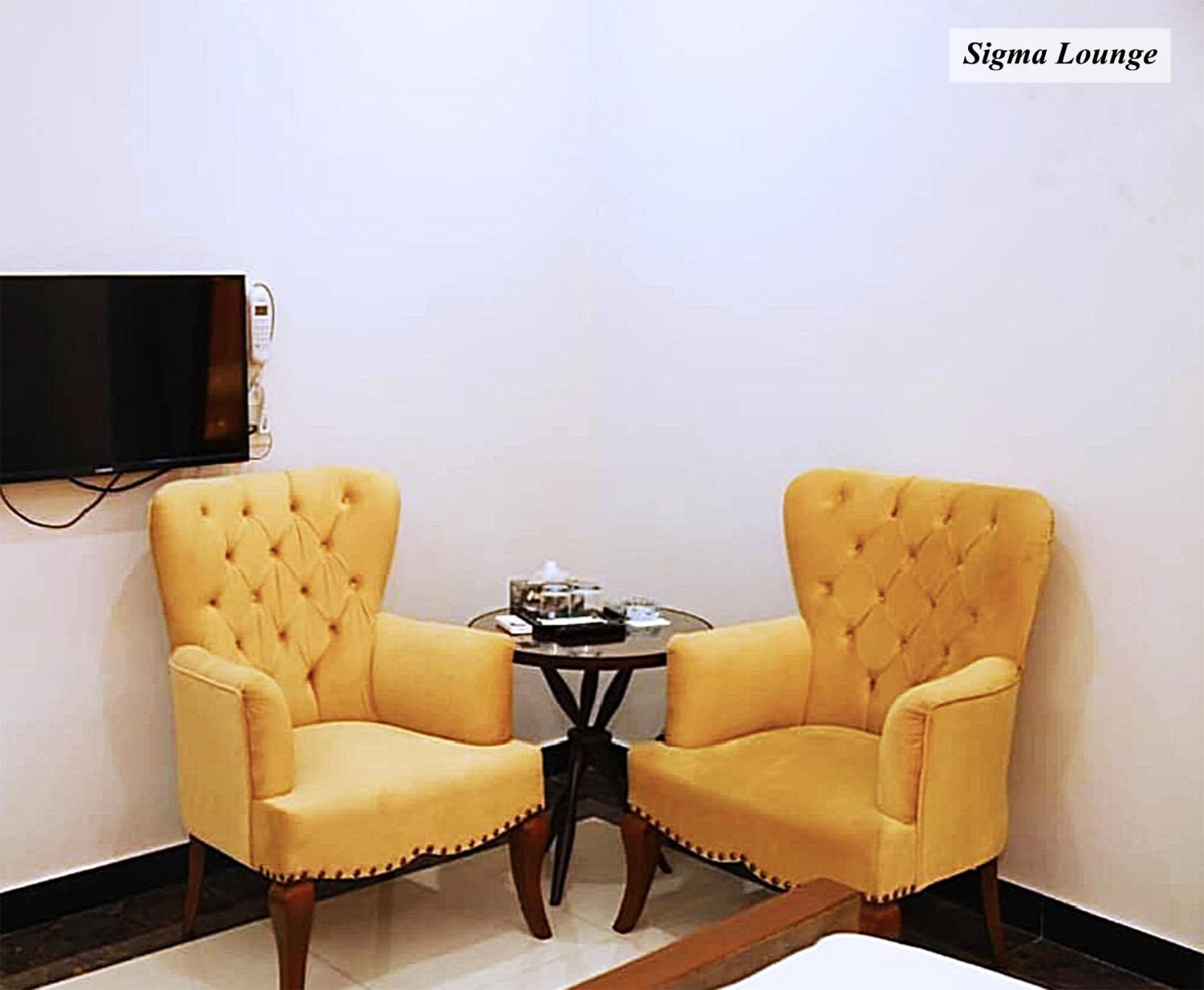 Bed and Breakfast Grand Royal Исламабад Экстерьер фото